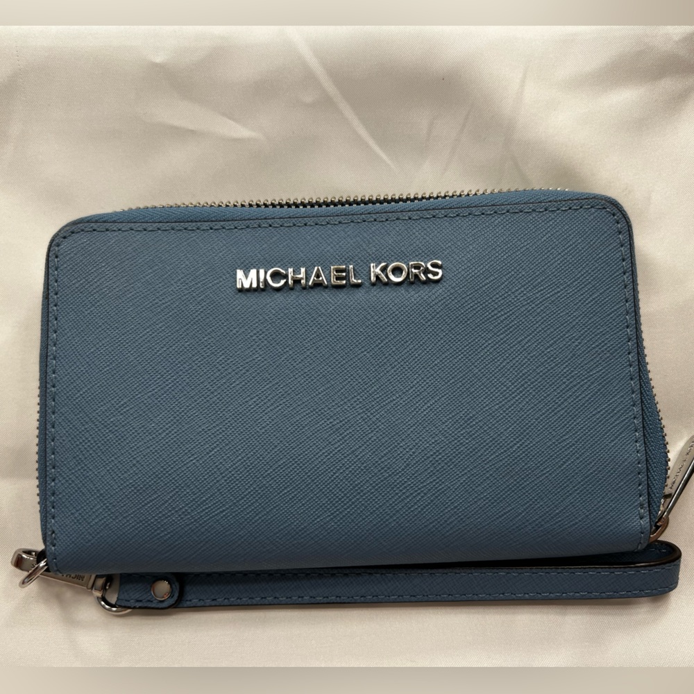Michael Kors Blue Wristlet